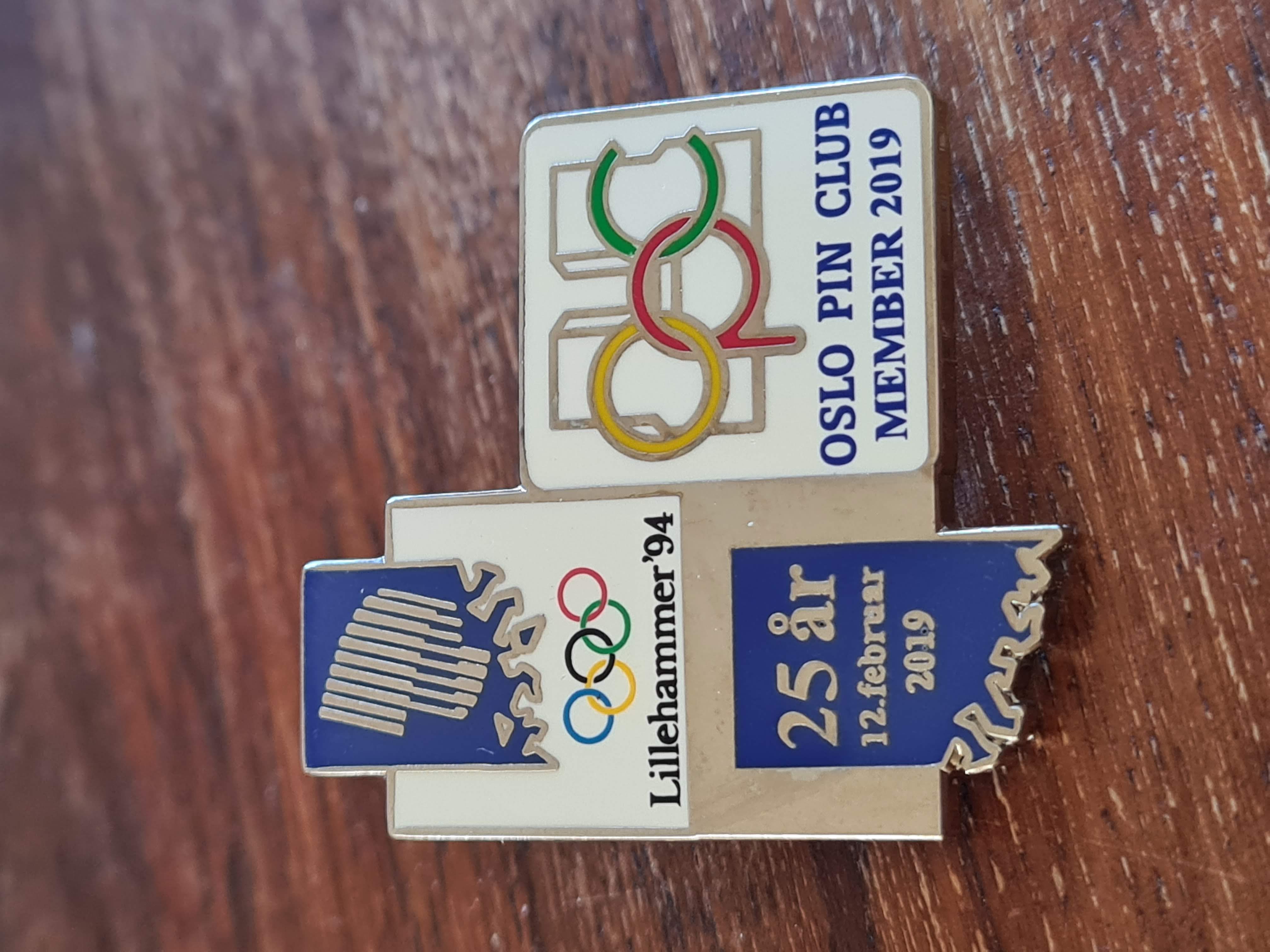 Oslo Pin Club members pin 2019 - 25 years